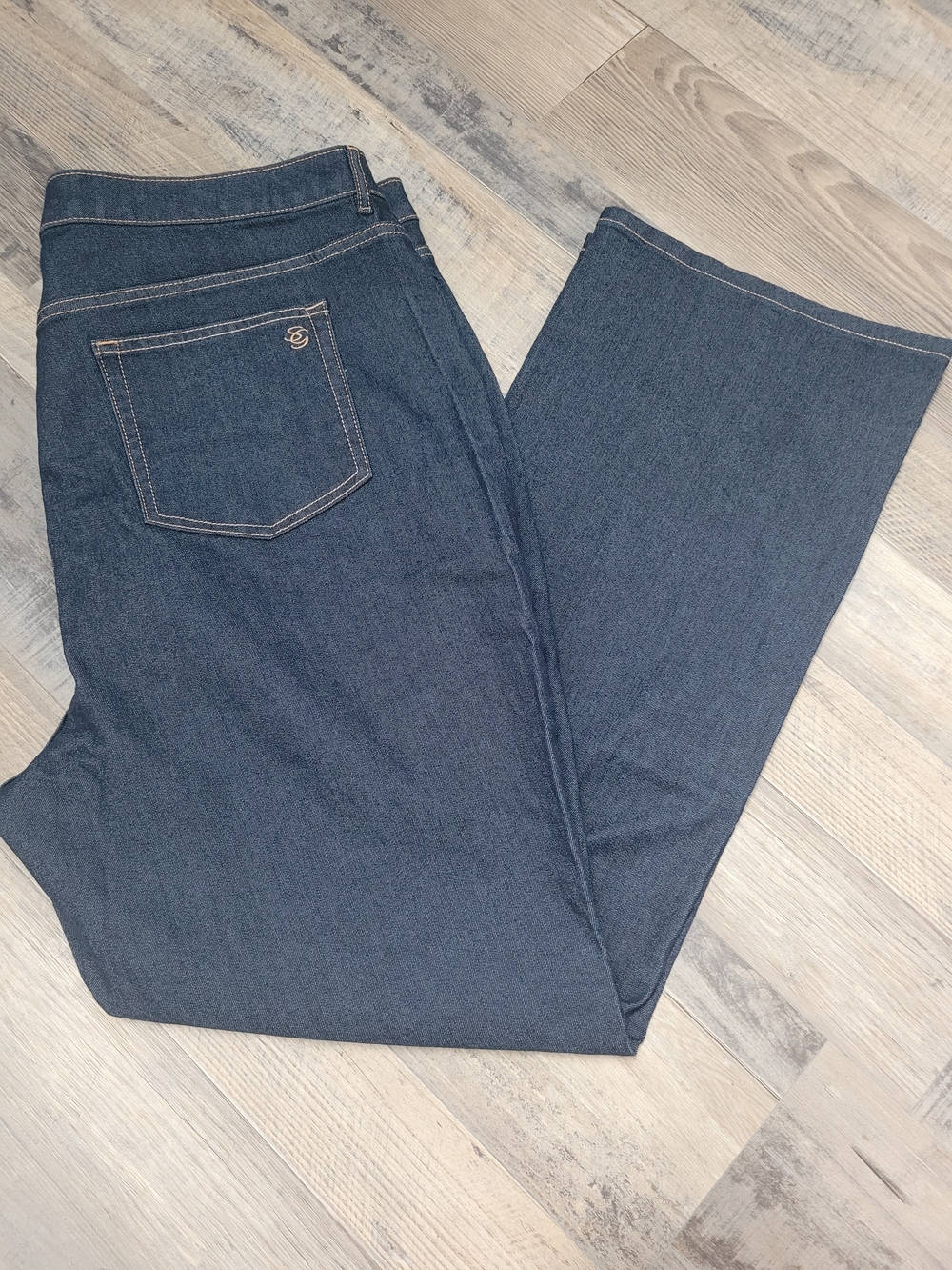 Susan Graver Size 24W Dark Wash Jeans Straight Stretch